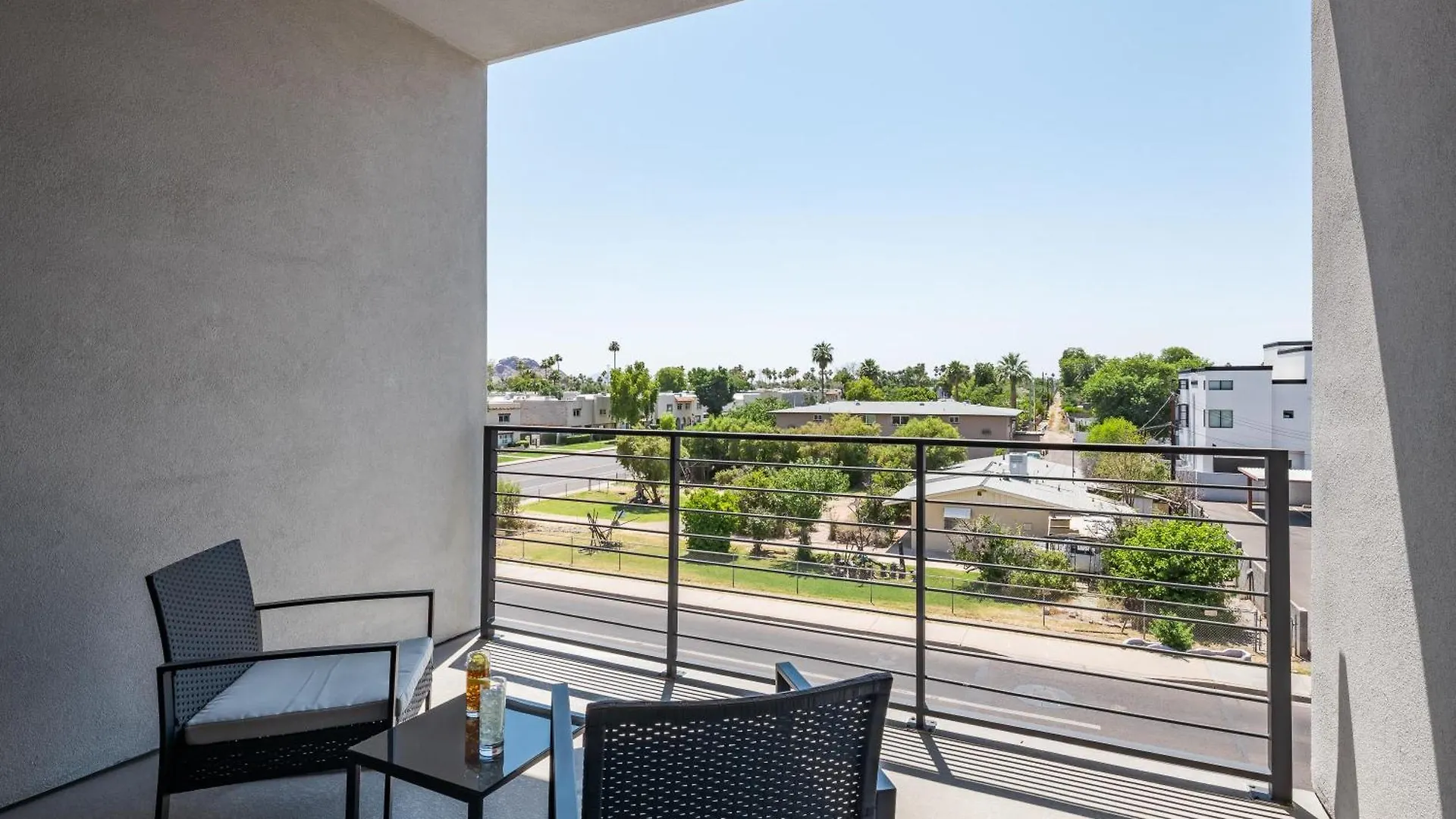 The District - Hot Tub - Heart Of Old Town Villa Scottsdale